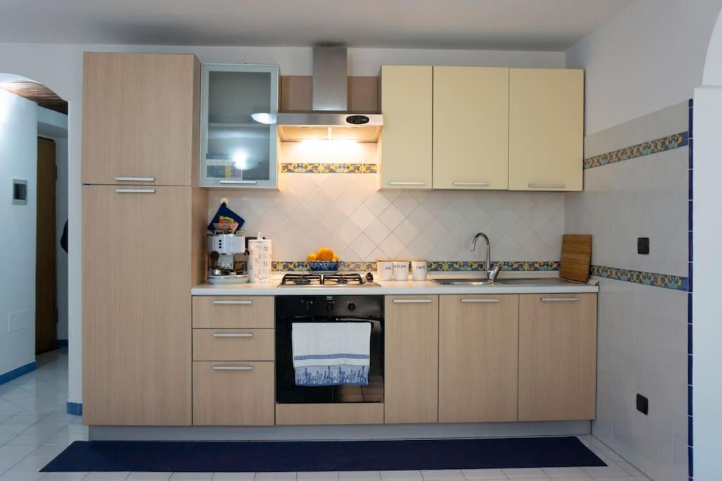 Peonia Blu Apartment Salerno Exteriör bild